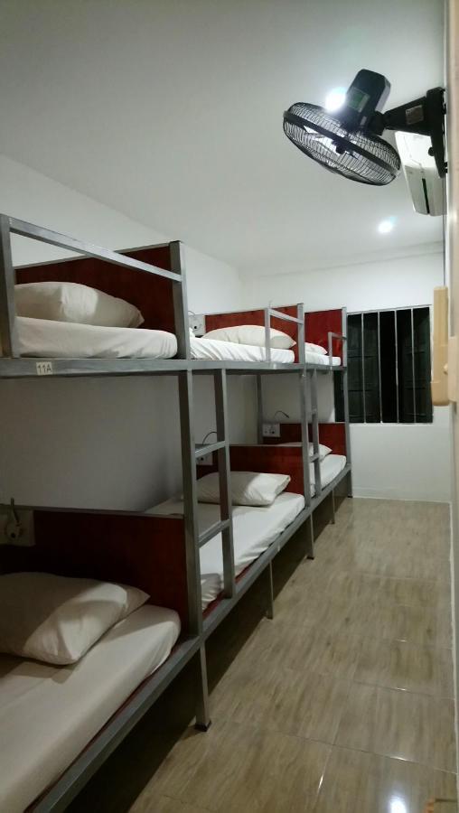 Tony Central Hostel Luang Prabang Dış mekan fotoğraf